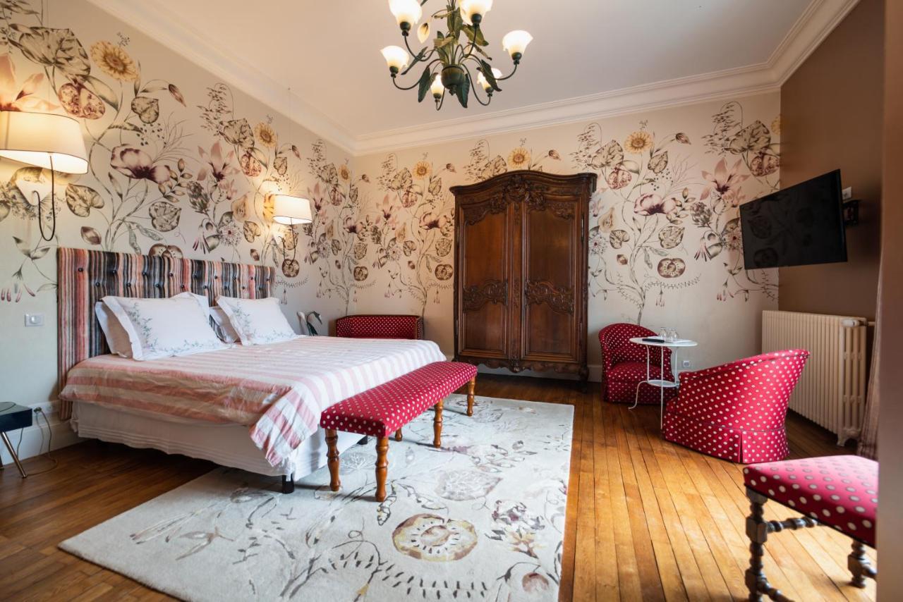 La Poignardiere Chatillon-sur-Indre Экстерьер фото